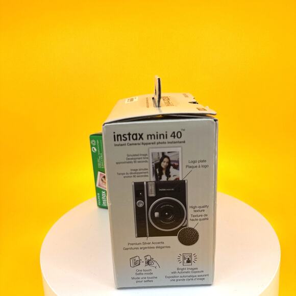 Fujifilm Instax Mini 40 Instant Camera with Two Film Refills - Picture 4 of 17